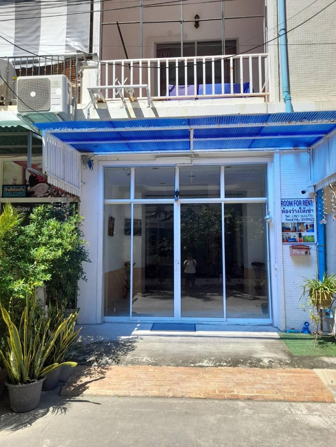White House By Sorot ตึกขาวโดยโสรฬ Lägenhet Jomtien Beach Exteriör bild